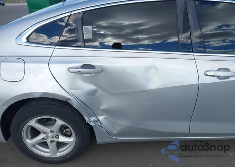 2017 Chevrolet Malibu Ls z USA, uszkodzony, nr VIN 1G1ZB5ST0HF292711